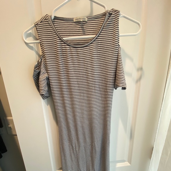 Dresses & Skirts - Charlotte Russe Dress